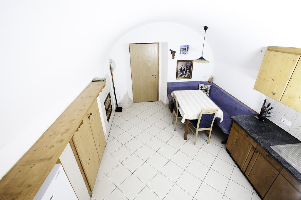 Hoelzlhof Brunico Extérieur photo